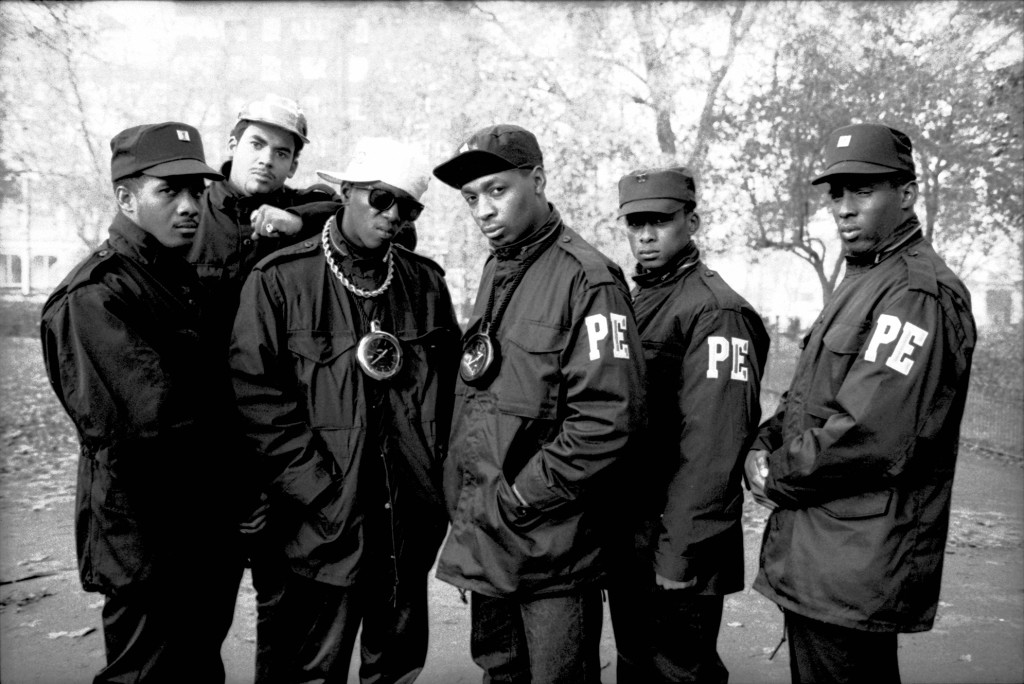 UNITED KINGDOM - FEBRUARY 11:  HYDE PARK  Photo of Flavor FLAV and Chuck D and PUBLIC ENEMY, B&W Posed  (Photo by David Corio/Redferns)