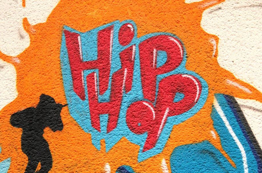 HOW HIP HOP MUSIC HELPS YOU EXCEL IN STUDY