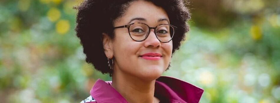 INTERVIEW | HELEN COMERFORD DISCUSSES HER DEBUT NOVEL ‘THE LOVE INTEREST’